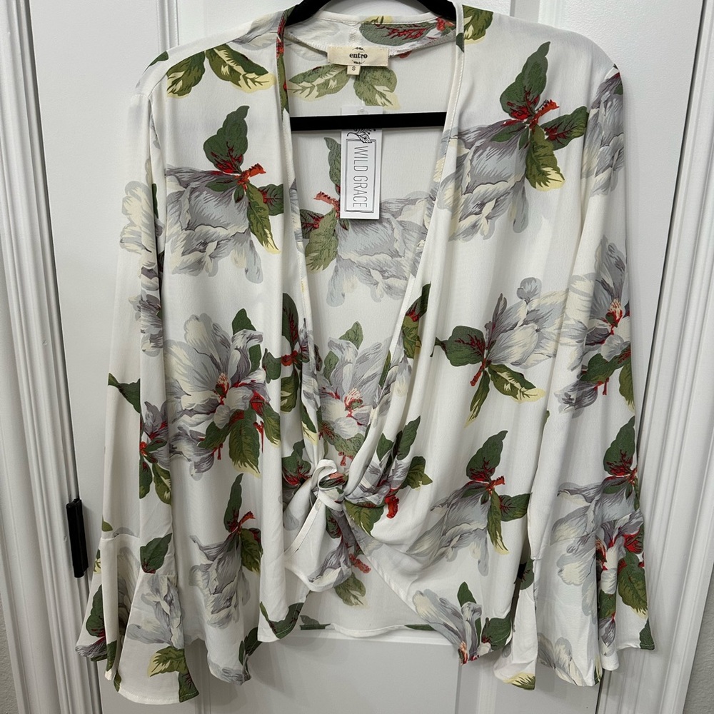 Entro kimono in size Small